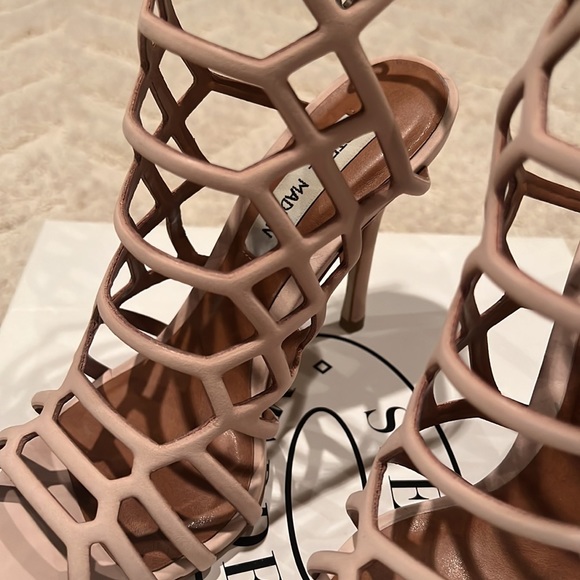 Steve Madden heels - Picture 3 of 7